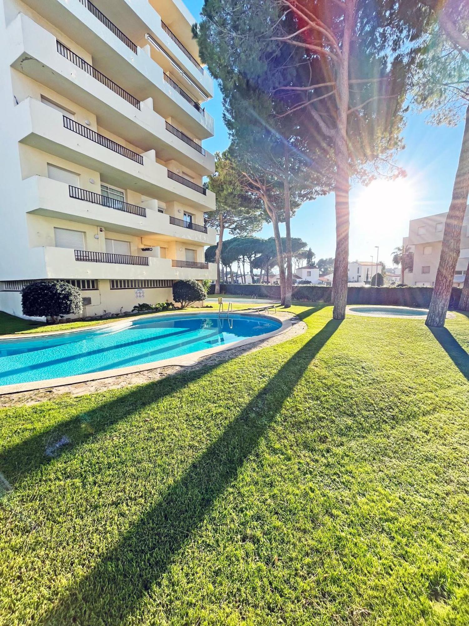 Apartamento En La Escala Con Piscina Y Parking L' Escala المظهر الخارجي الصورة